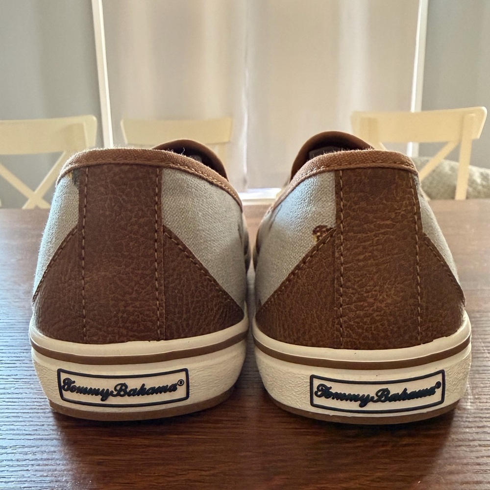 Tommy Bahama Men’s Loafers - Picture 5 of 9
